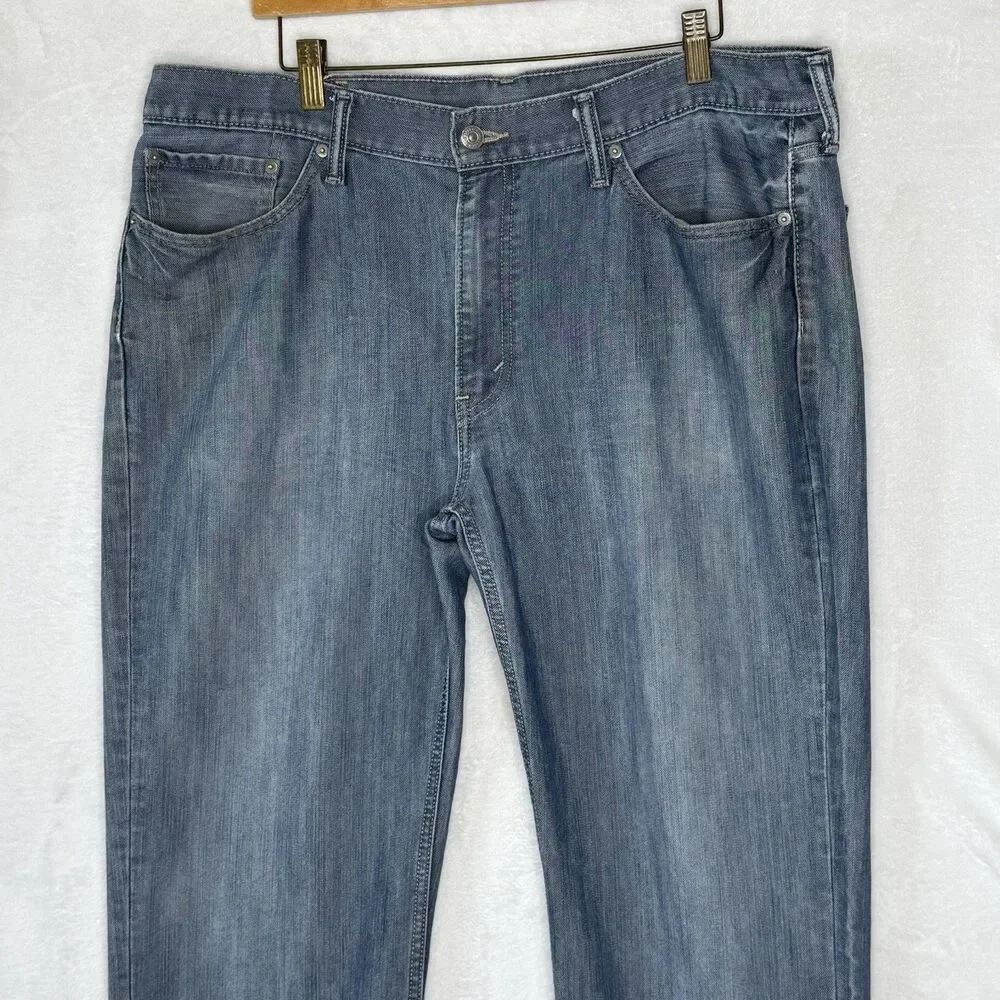 Men's Levi's 514 Straight Leg‎ Jeans Blue Jeans Size 38 x 33